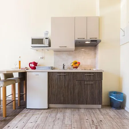 Charming And Historic Old Town Appartement