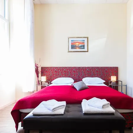 Charming And Historic Old Town Apartment Zadar
